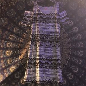 pretty black and white pattern dress